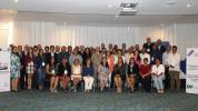 Grupo de asistentes al lI Encuentro Regional Latinoamericano y Caribeño de Comunidades Logísticas Portuarias en la ciudad de Cartagena de Indias, Colombia.